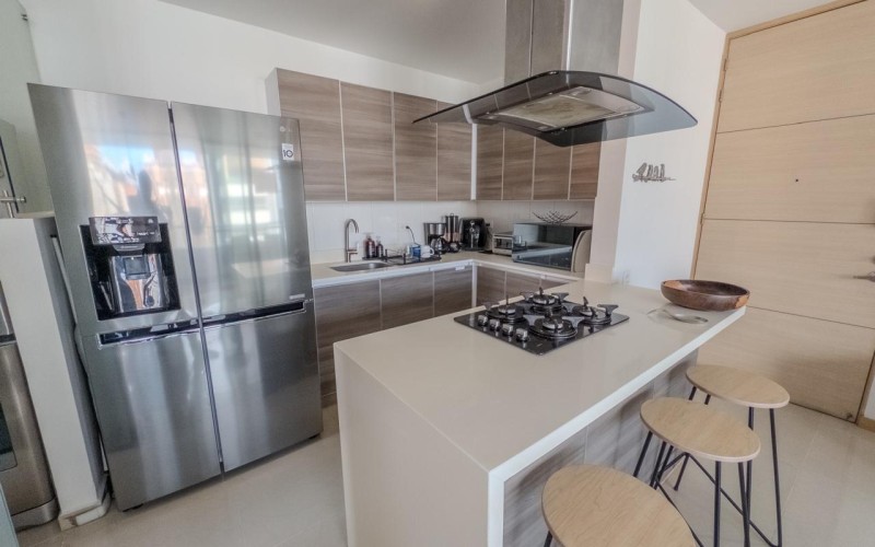 Modern 2-Bedroom Apartment in the Heart of El Poblado – Prime Location!