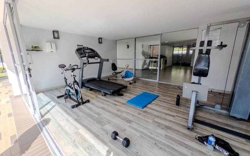 Modern 2-Bedroom Apartment in the Heart of El Poblado – Prime Location!