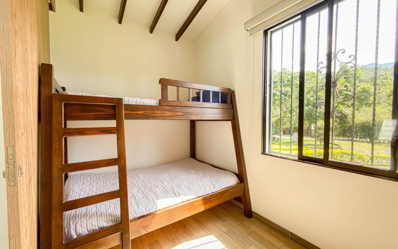 Paradise in Girardota: Finca Villa Al’ser – Luxury, Nature & Investment Potential (3,820 m²)