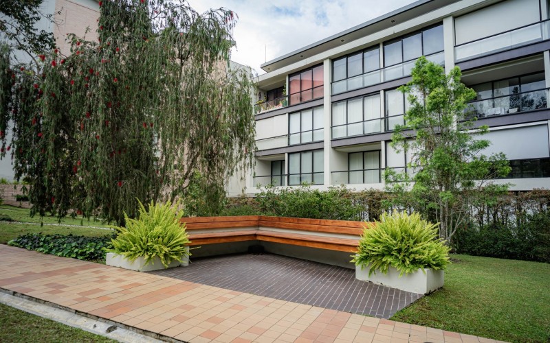 Suite Exclusiva en Fizebad, El Retiro – Lujo, Tranquilidad y Seguridad