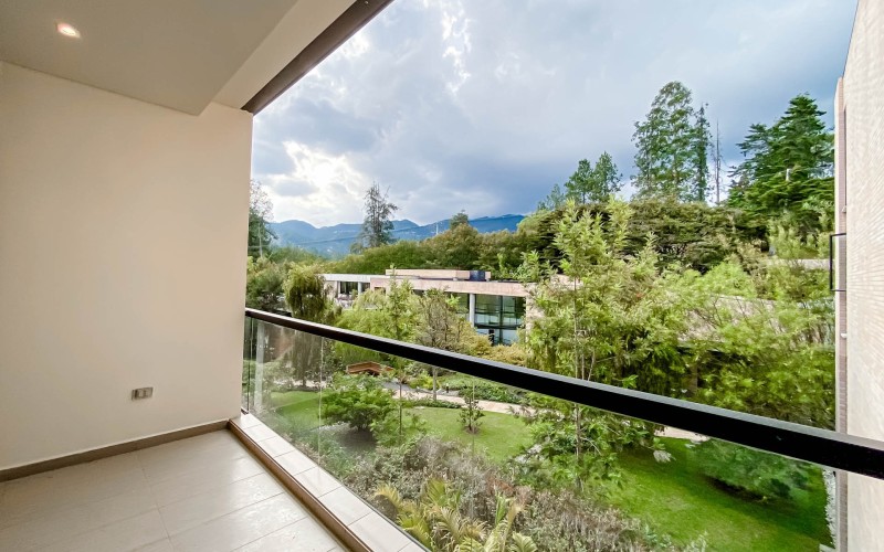 Suite Exclusiva en Fizebad, El Retiro – Lujo, Tranquilidad y Seguridad