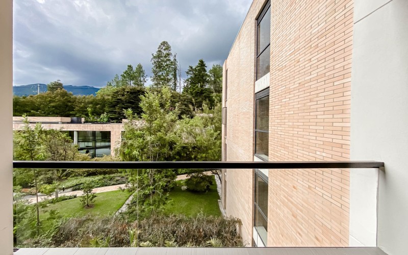 Suite Exclusiva en Fizebad, El Retiro – Lujo, Tranquilidad y Seguridad