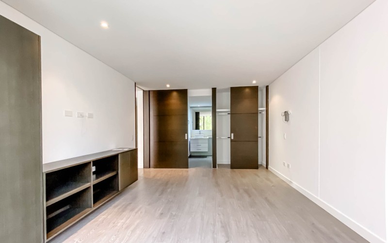 Suite Exclusiva en Fizebad, El Retiro – Lujo, Tranquilidad y Seguridad