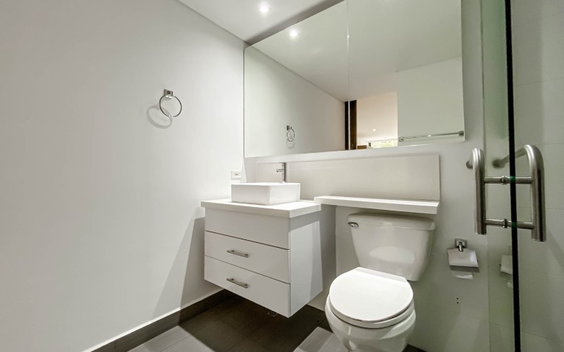 Suite Exclusiva en Fizebad, El Retiro – Lujo, Tranquilidad y Seguridad