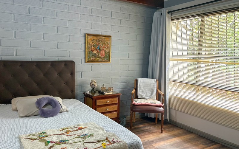 Casa amplia en Belén Alameda
