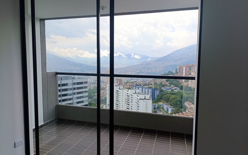 Apartamento Nuevo en Las Palmas con Vista Increíble y Acabados de Lujo