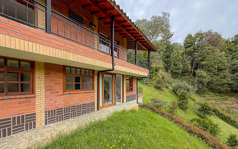 Peace, Nature, and Strategic Location in Eastern Antioquia-For Sale and Rent in Sierras de Mayarí, Rionegro