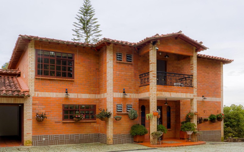 Peace, Nature, and Strategic Location in Eastern Antioquia-For Sale and Rent in Sierras de Mayarí, Rionegro