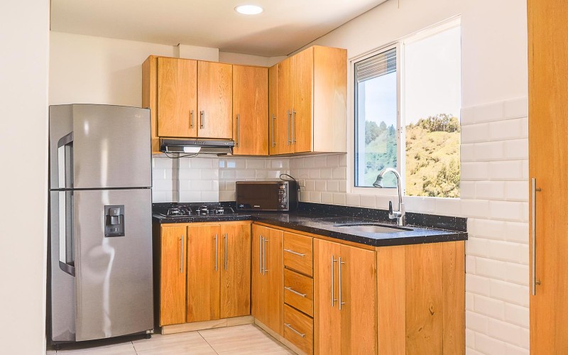 Apartamento Guatapé con vista a la Piedra Peñol.