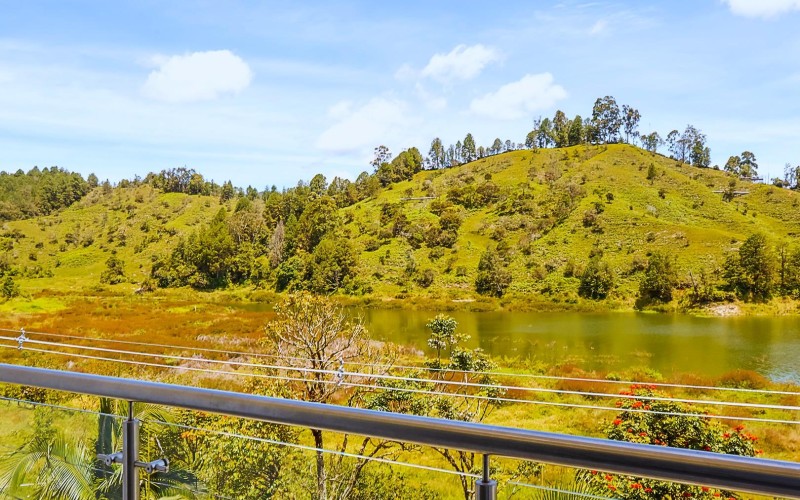 Apartamento Guatapé con vista a la Piedra Peñol.