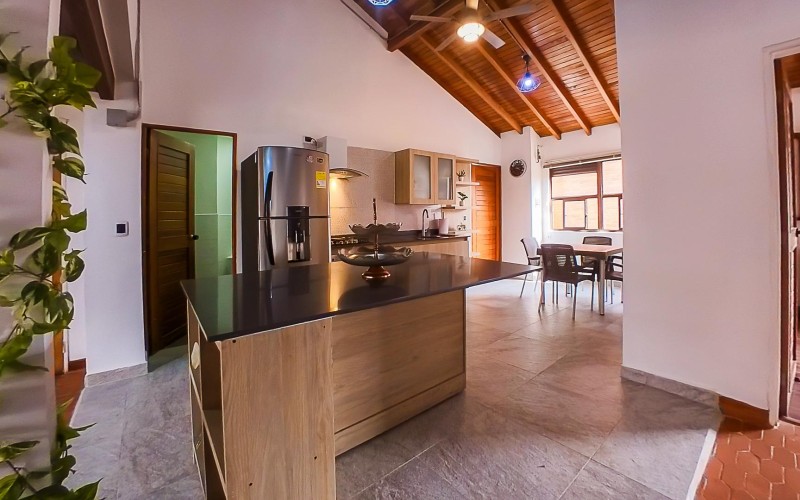 Moderno apartamento duplex en Laureles – Ideal para vivir o invertir